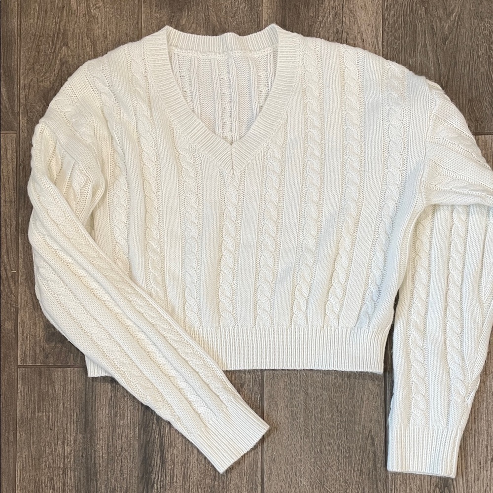 Women's White Cropped Cable Knit Sweater